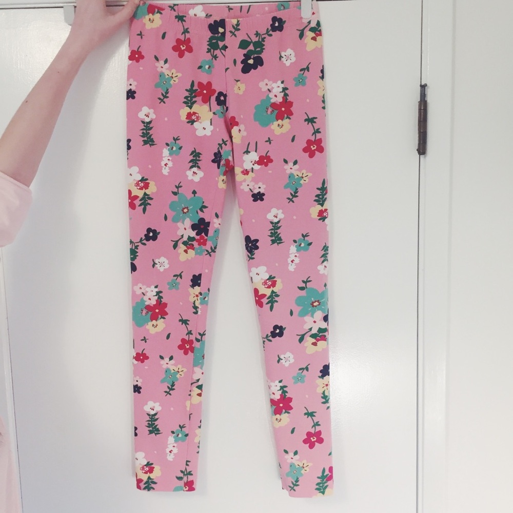 ⋒ fower leggings